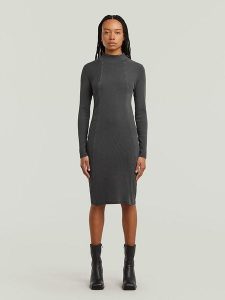 G-Star Sukienka w kolorze szarym rozmiar: XXL. Szare sukienki G-Star, xxl, bez wzorów, retro, bez kołnierzyka, bez ramiączek, midi. Za 180,06 zł.