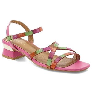 Sandały damskie Maciejka, skórzane na klocku z miękkimi wkładkami i zapinane sprzączką, różowe, 06945-15-00-1. Czerwone sandały Maciejka, bez wzorów, bez obcasa, na obcasie, bez zapięcia. Za 319,00 zł.