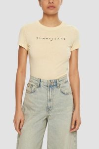 TOMMY JEANS Żółty t-shirt damski, Rozmiar XS. Żółte t-shirty Tommy Jeans, s, bez wzorów, z jeansu, bez kołnierzyka, bez ramiączek. W wyprzedaży za 94,99 zł.