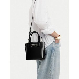 Torebka Nine West. Czarne torebki klasyczne Nine West, bez wzorów, bez dodatków. Za 159,99 zł.