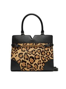 Marciano Guess Torebka 5YGZ16 7367A Czarny. Czarne torebki klasyczne Marciano Guess, z aplikacjami, ze skóry, bez dodatków. Za 609,99 zł.