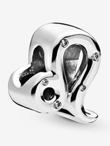 Pandora Srebrny charms z cyrkoniami rozmiar: onesize. Szare zawieszki Pandora, z cyrkonią, srebrne. Za 113,45 zł.