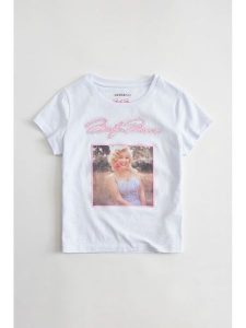 Guess T-Shirt 182690 Biały Classic Fit. Białe t-shirty Guess, l, z aplikacjami, bez kołnierzyka, bez ramiączek. Za 234,99 zł.