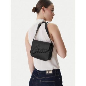 Torebka Guess. Czarne torebki klasyczne Guess, z aplikacjami, bez dodatków. Za 544,99 zł.
