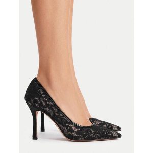 Szpilki Nine West. Czarne szpilki Nine West, bez wzorów, bez obcasa. Za 249,99 zł.