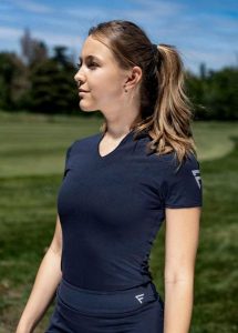 Koszula golfowa damska Calusa czarna techniczna oddychająca. Czarne koszule FLAIRWAY GOLF, s, bez wzorów, z materiału, bez kołnierzyka, bez ramiączek. Za 275,00 zł.