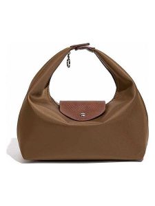 SUVRAI Torebka w kolorze jasnobrązowym - 25 x 27 x 13 cm rozmiar: onesize. Brązowe torebki klasyczne SUVRAI, bez wzorów, z materiału, na ramię, bez dodatków. Za 121,99 zł.