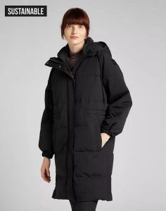 LEE LONG PUFFER DAMSKA KURTKA ZIMOWA BLACK L56IXW01 112140309. Czarne kurtki Lee, na zimę, l, bez wzorów, bez kaptura. Za 409,99 zł.
