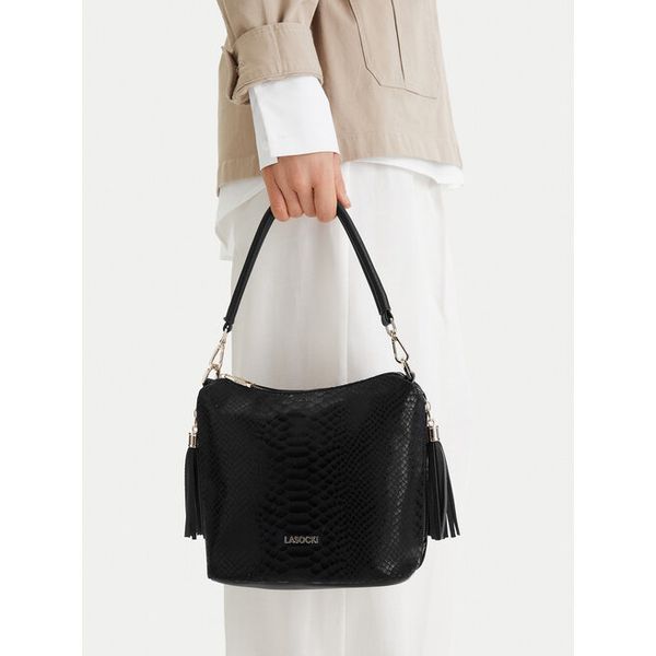 Torebka Lasocki. Czarne torebki klasyczne Lasocki, bez wzorów, bez dodatków. Za 169,99 zł.