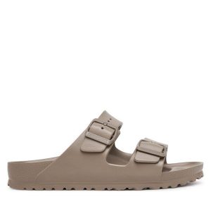 Klapki Birkenstock. Brązowe klapki Birkenstock, bez wzorów, bez obcasa. Za 199,99 zł.