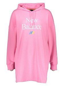 New Balance Sukienka dresowa "Essentials Celebrate" w kolorze różowym rozmiar: XS. Różowe sukienki New Balance, xs, bez wzorów, z dresówki, bez kołnierzyka, bez ramiączek, mini. Za 87,81 zł.