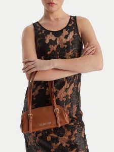 LOVE MOSCHINO Torebka JC4101PP1OLY0200 Brązowy. Brązowe torebki klasyczne LOVE MOSCHINO, bez wzorów, ze skóry, bez dodatków. Za 649,99 zł.