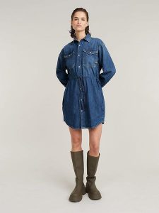 G-Star Sukienka dżinsowa w kolorze niebieskim rozmiar: L. Niebieskie sukienki G-Star, l, bez wzorów, z bawełny, retro, bez kołnierzyka, bez ramiączek, mini. Za 241,56 zł.