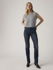 Levi's Dżinsy - Slim fit - w kolorze granatowym rozmiar: W32/L32. Niebieskie jeansy Levi's®, z aplikacjami, ze skóry, z podwyższonym stanem. Za 339,00 zł.