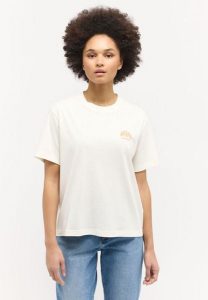 DAMSKA KOSZULKA MUSTANG T-shirty Floris Whisper White 1015169 2013. Białe bluzki Mustang, m, bez wzorów, bez kołnierzyka, bez ramiączek. Za 89,99 zł.