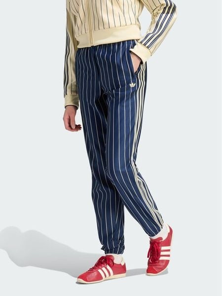 Adidas Spodnie dresowe Pinstripe Firebird Track Pant KR7037 Granatowy Regular Fit. Niebieskie spodnie dresowe ADIDAS, xs, bez wzorów, z dresówki. Za 399,99 zł.