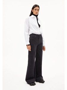 Armedangels Dżinsy "Murliaa" - Comfort fit - w kolorze czarnym rozmiar: W31/L32. Czarne jeansy ARMEDANGELS, z aplikacjami, z bawełny, z podwyższonym stanem. Za 256,54 zł.