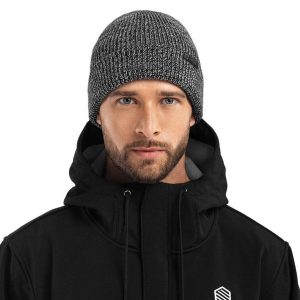 Zimowa czapka beanie Sporty zimowe Siroko Onyx. Czarne czapki SIROKO, bez wzorów, z tkaniny, sportowe. Za 127,00 zł.