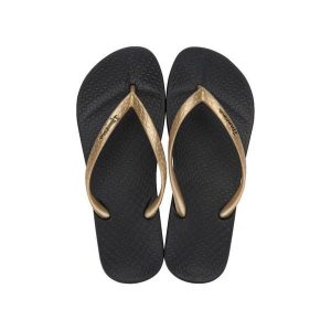 Japonki damskie Ipanema Anat Tan. Czarne klapki Ipanema, bez wzorów, bez obcasa. Za 79,00 zł.