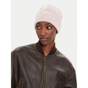 Czapka Calvin Klein. Czerwone czapki Calvin Klein, bez wzorów. Za 149,99 zł.