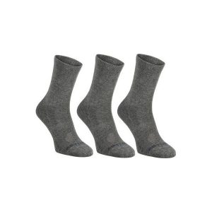 Skarpety sportowe RS160 3 pary. Skarpetki marki ARTENGO. Za 14,99 zł.