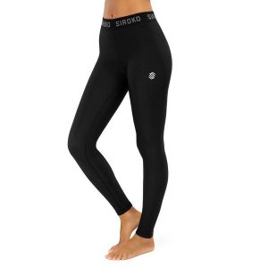 Legginsy termoaktywne do sportów zimowych damskie SIROKO Blink. Czarne legginsy SIROKO, bez wzorów. W wyprzedaży za 127,00 zł.