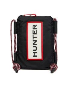 Hunter Torebka UBP1514NRS-RBO Czarny. Czarne listonoszki Hunter, bez wzorów, z materiału, bez dodatków. Za 199,99 zł.
