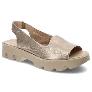 Złote Sandały Karino Modne Buty Na Lato. Żółte sandały Karino, bez wzorów, ze skóry, bez obcasa, bez zapięcia. Za 309,00 zł.