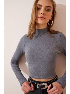 Happiness Istanbul Koszulka w kolorze szarym rozmiar: S/M. Szare bluzki Happiness Istanbul, m, bez wzorów, bez kołnierzyka, bez ramiączek. Za 39,99 zł.