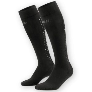 Skarpety regeneracyjne Damskie długie kompresyjne CEP Pro Recovery. Czarne skarpetki CEP, bez wzorów, z elastanu. Za 189,00 zł.