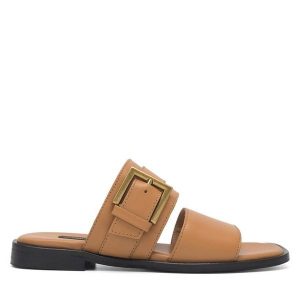 Klapki GINO ROSSI. Brązowe klapki Gino Rossi, bez wzorów, bez obcasa. Za 329,99 zł.