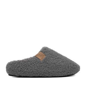 Kapcie G-Star Raw. Szare kapcie G-Star Raw, bez wzorów. Za 99,99 zł.