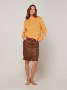 Rodier Sweter w kolorze pomarańczowym rozmiar: M. Pomarańczowe swetry oversize Rodier, m, bez wzorów, z wełny, bez ramiączek. Za 252,99 zł.
