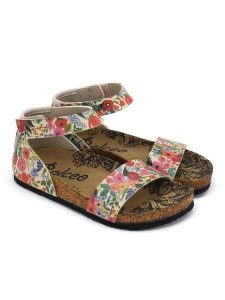 Calceo Sandały ze wzorem rozmiar: 39. Sandały Calceo, bez wzorów, z otwartym noskiem, bez obcasa, bez zapięcia. Za 134,85 zł.