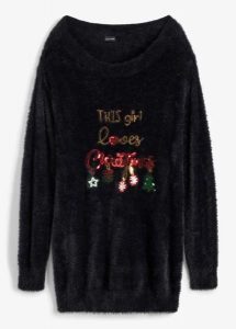 Sweter off-shoulder z bożonarodzeniowym motywem. Czarne swetry klasyczne bonprix, bez kołnierzyka. Za 149,99 zł.
