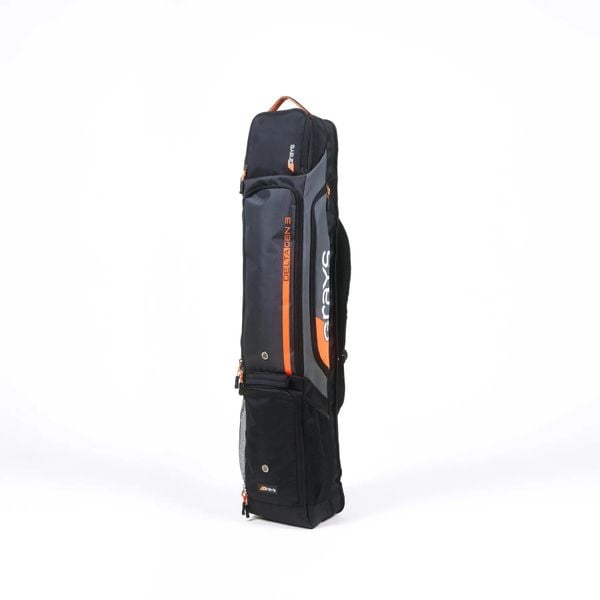 Torba sportowa Gilbert Delta Gen3. Czarne torby podróżne i sportowe GILBERT, bez wzorów, duże. Za 296,50 zł.