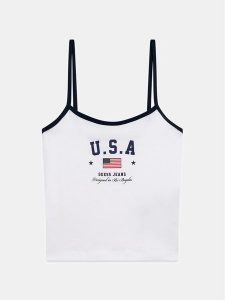 Guess T-Shirt 183097 Biały Classic Fit. Białe t-shirty Guess, xxl, z aplikacjami, bez kołnierzyka, bez ramiączek. Za 129,99 zł.