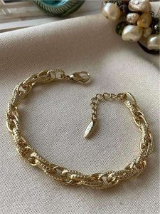 Luseera Pozłacana bransoletka rozmiar: onesize. Żółte bransoletki Luseera, pozłacane. Za 39,99 zł.