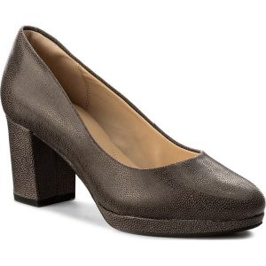 Półbuty CLARKS - Kelda Hope 261310474 Taupe Leather. Czółenka marki Clarks. W wyprzedaży za 239,00 zł.