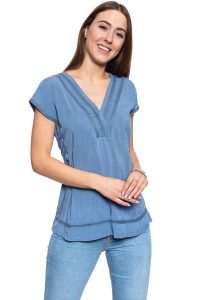 DAMSKA BLUZKA MUSTANG Elisa lace inset 1009956 5158. Bluzki Mustang, s, bez wzorów, bez kołnierzyka, bez ramiączek. W wyprzedaży za 39,99 zł.