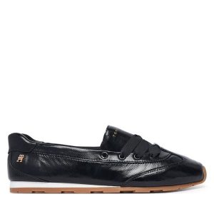 Baleriny Tommy Hilfiger. Czarne balerinki TOMMY HILFIGER, bez wzorów, bez obcasa, bez zapięcia. Za 449,99 zł.