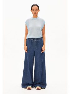 Armedangels Dżinsy ''Kelaani'' - Comfort fit - w kolorze niebieskim rozmiar: M. Niebieskie jeansy ARMEDANGELS, bez wzorów. Za 279,95 zł.