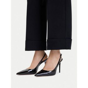 Szpilki Nine West. Czarne szpilki Nine West, bez wzorów, bez obcasa. Za 229,99 zł.