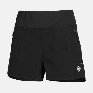 Lekkie i elastyczne szorty bermudzkie ASTI, szybkoschnące i zapewniające maksyma. Białe szorty Izas, bez wzorów, z nylonu, eleganckie. Za 291,26 zł.