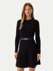 Guess Sukienka dzianinowa W5BK68 Z2YJ2 Czarny Slim Fit. Czarne kombinezony Guess, m, z aplikacjami, z dzianiny, bez kołnierzyka, bez ramiączek. Za 419,99 zł.