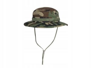 Kapelusz boonie z odpinaną osłoną karku US Woodland. Zielone kapelusze HELIKON-TEX, bez wzorów, z bawełny, militarne. Za 55,99 zł.