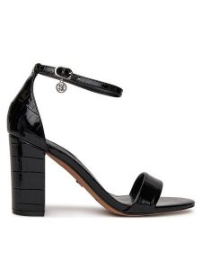 Nine West Sandały S4SH1823-01 Czarny. Czarne sandały Nine West, bez wzorów, z materiału, bez obcasa, na słupku, bez zapięcia. Za 229,99 zł.