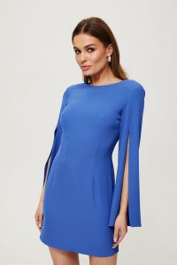Elegancka ołówkowa sukienka mini rozcięte rękawy niebieska. Niebieskie sukienki Makover, s, bez wzorów, eleganckie, bez kołnierzyka, bez ramiączek, mini, ołówkowe. Za 289,00 zł.