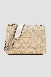 GUESS Złota kopertówka damska Giully Mini 2. Żółte torebki klasyczne Guess, z aplikacjami, bez dodatków. W wyprzedaży za 429,99 zł.