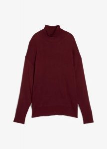 Lekki sweter z szerokim golfem z cienkiej dzianiny z mieszanki wiskozy. Czerwone golfy bonprix, bez wzorów, z dzianiny. Za 109,99 zł.